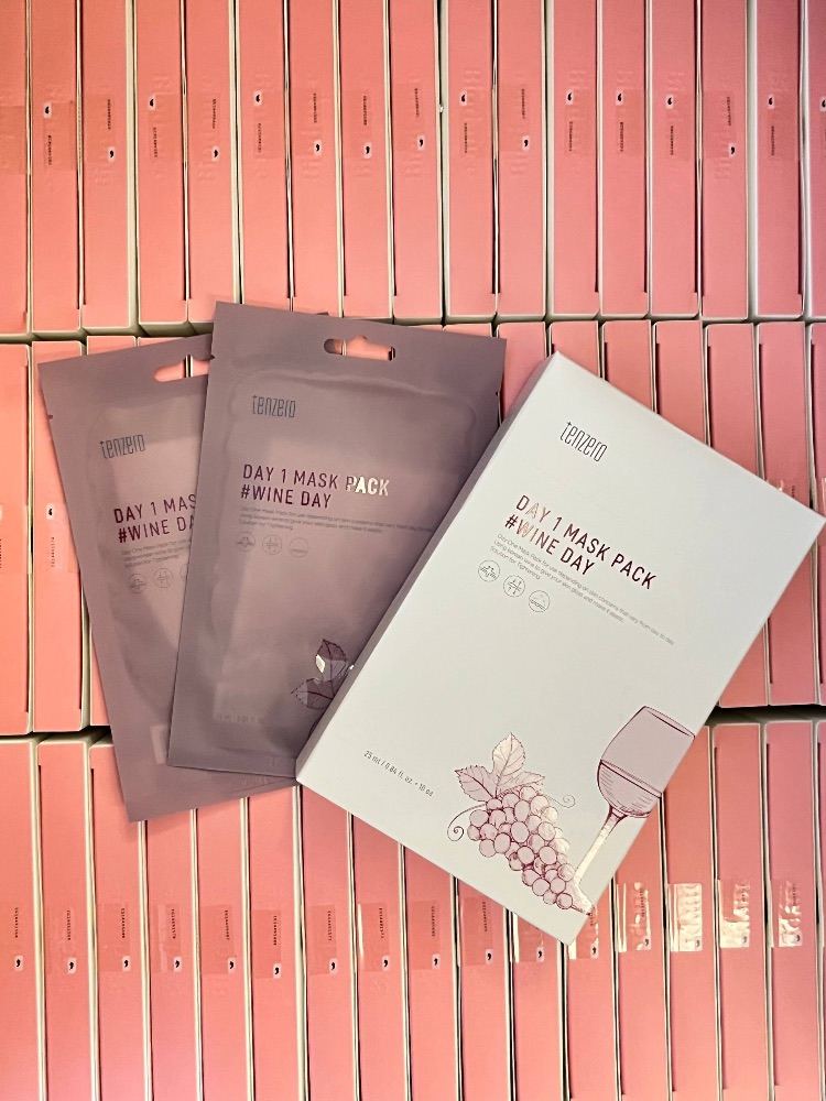 Korean Day 1 Mask Pack #WINE DAY 🍇